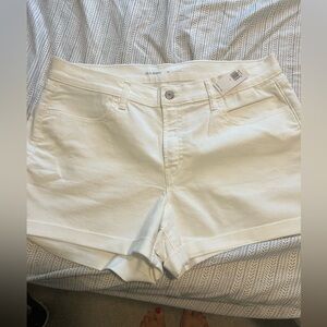 White denim shorts Old Navy